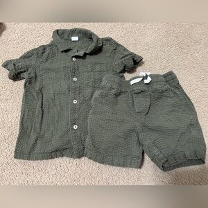 GAP Boys 3T Olive Green Textured Shirt & Shorts - Matching Set